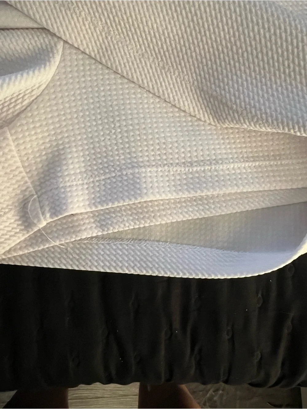 Attyre White Knit Mini Skirt with short  and Drawstring - Picture 3 of 4